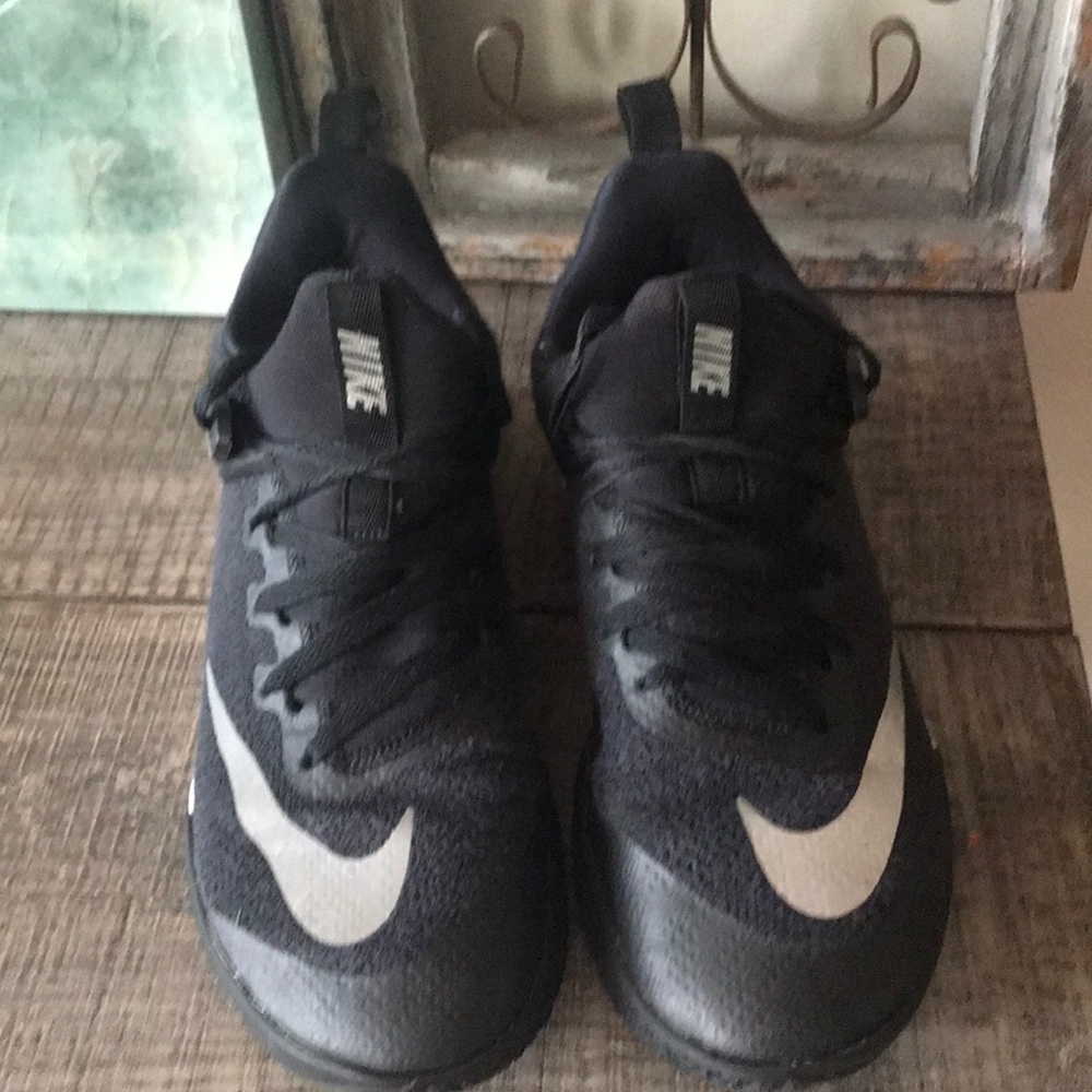 Men’s Basketball shoes size 9